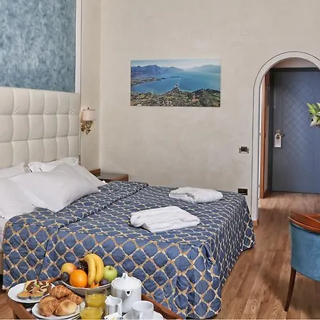Capri 4* Гардоне-Рив'єра