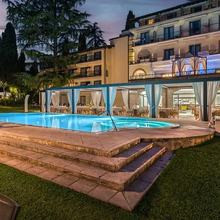 Capri 4* Gardone Riviera