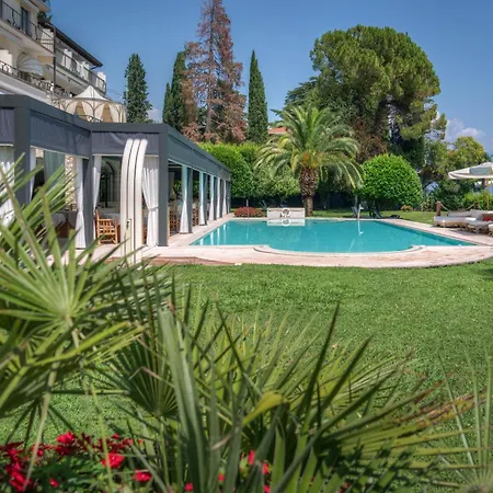 Capri Hotel