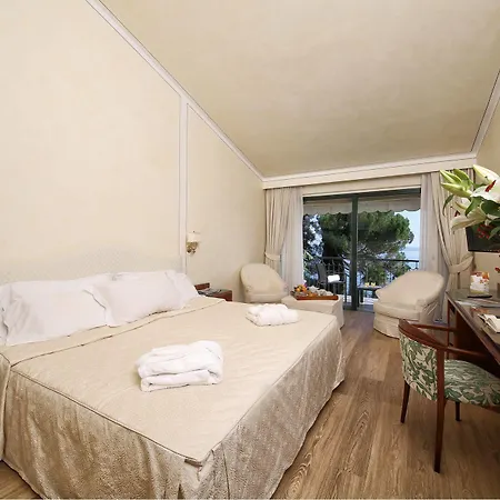 Capri Gardone Riviera
